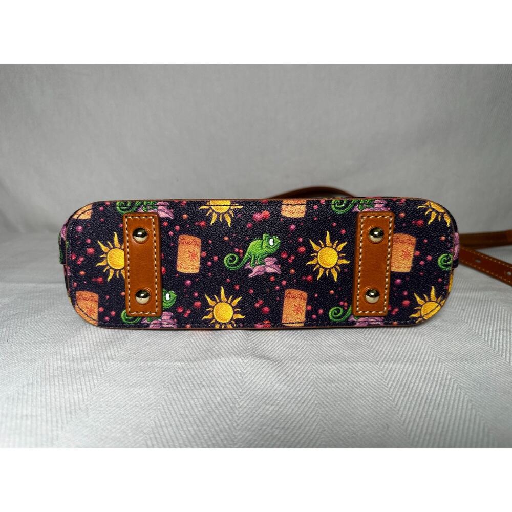 Dooney & Bourke Disney Tangled Rapunzel Pascal Purple Crossbody Purse Bag EUC - Picture 9 of 9